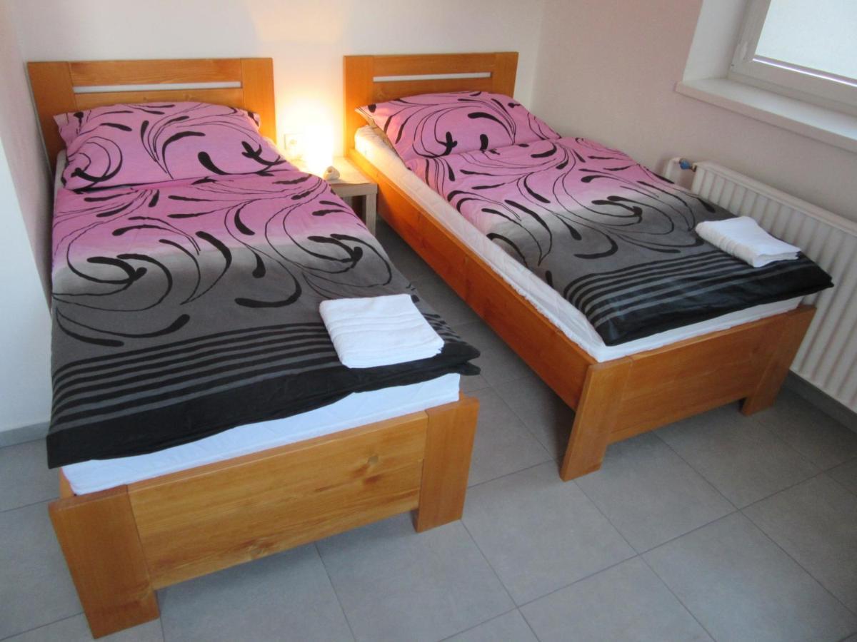 Vila Rybnicek Brada Extérieur photo