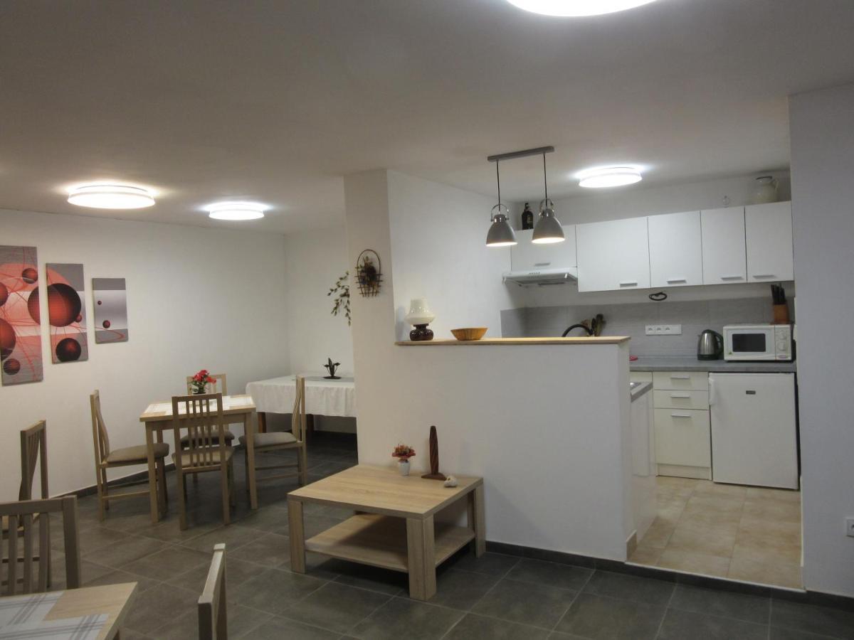 Vila Rybnicek Brada Extérieur photo